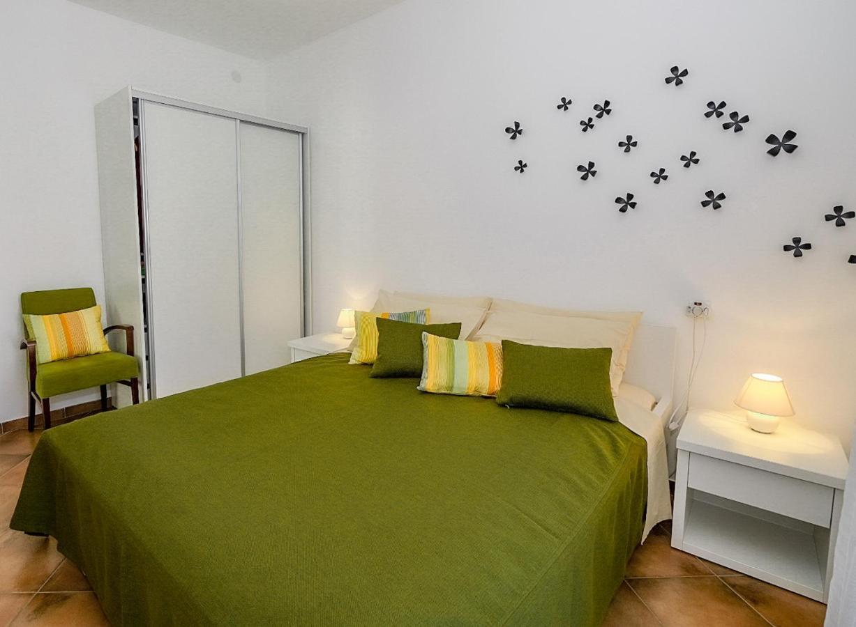 Apartmani Nina Rovinj Exterior foto